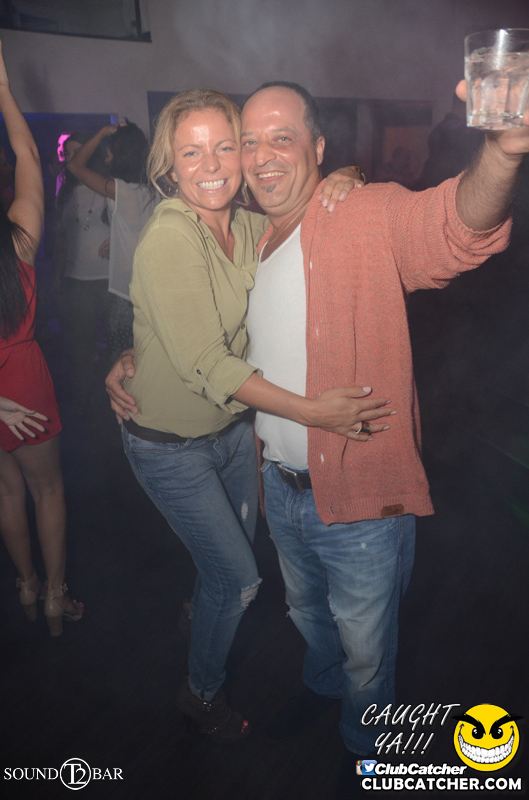 T2 lounge photo 47 - May 30th, 2015