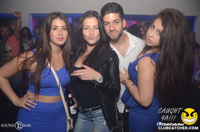 T2 lounge photo 48 - May 30th, 2015