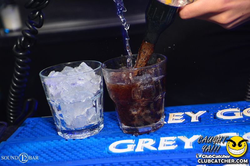 T2 lounge photo 104 - June 4th, 2015