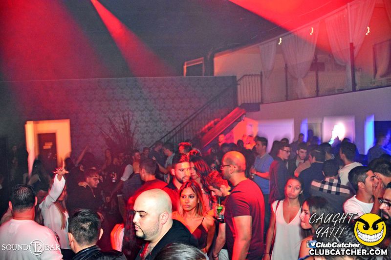 T2 lounge photo 110 - June 4th, 2015