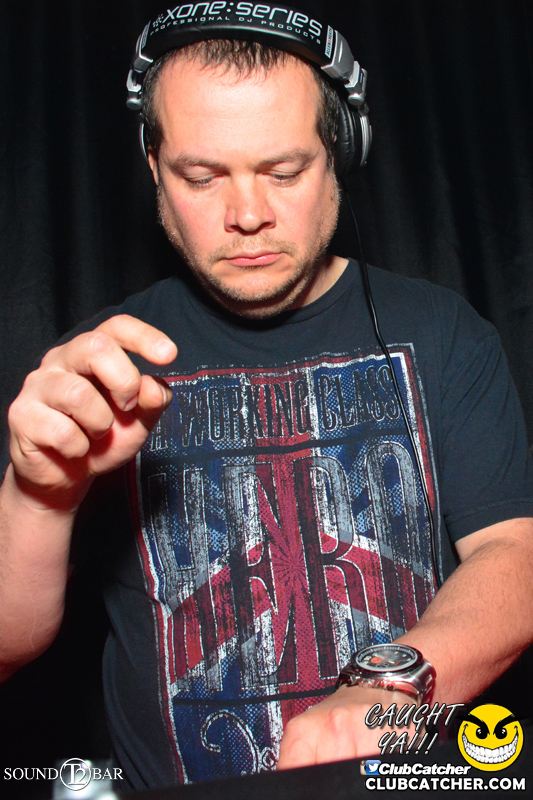 T2 lounge photo 12 - June 4th, 2015