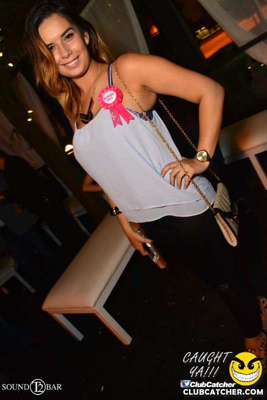 T2 lounge photo 25 - June 4th, 2015