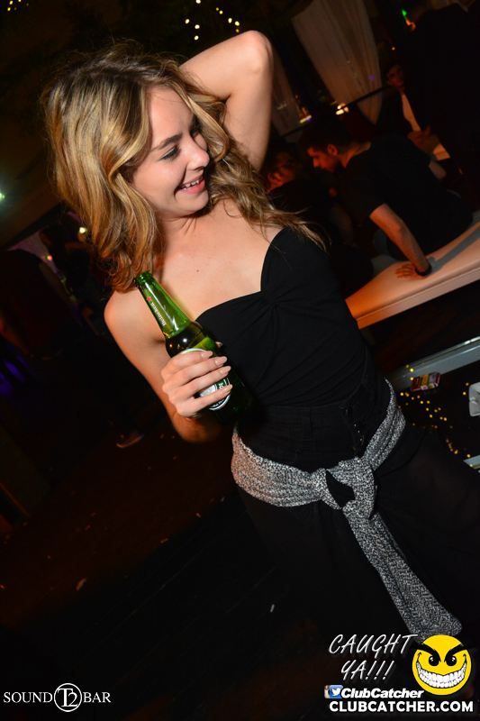 T2 lounge photo 41 - June 4th, 2015