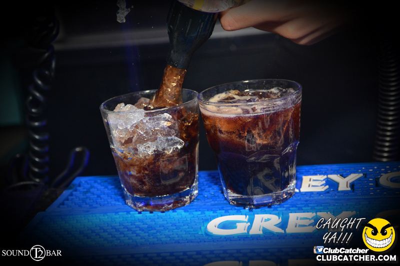 T2 lounge photo 9 - June 4th, 2015