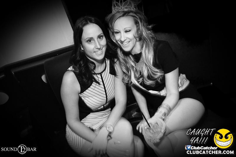 T2 lounge photo 14 - June 6th, 2015