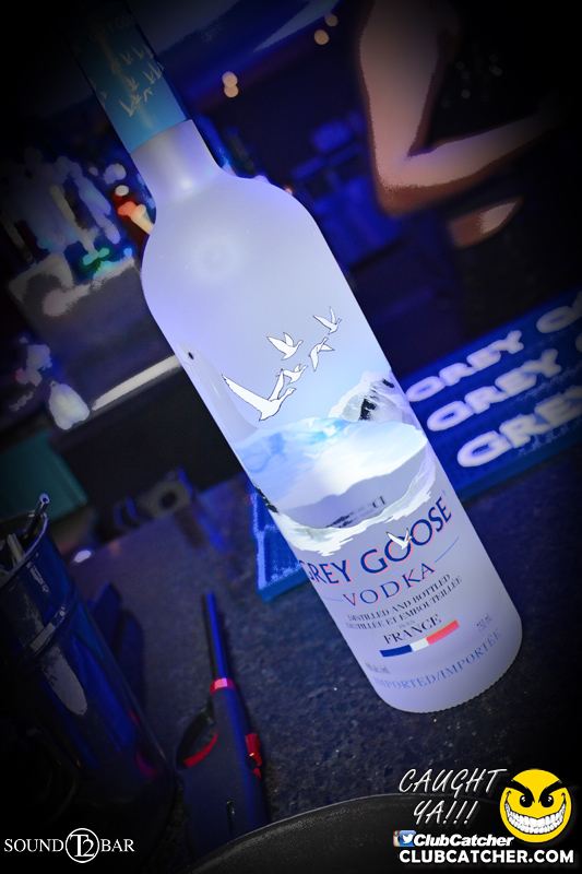 T2 lounge photo 24 - June 6th, 2015