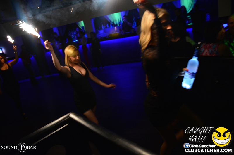 T2 lounge photo 43 - June 6th, 2015