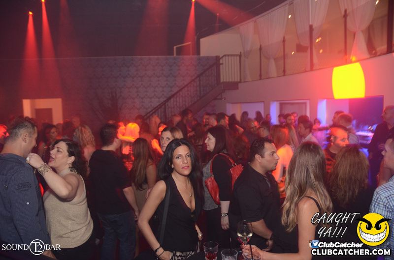 T2 lounge photo 1 - June 12th, 2015