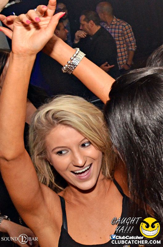 T2 lounge photo 34 - June 12th, 2015