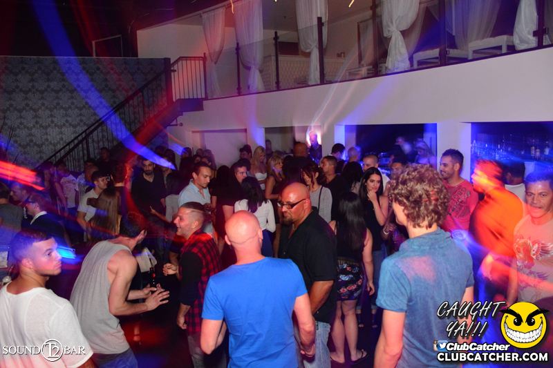 T2 lounge photo 107 - June 18th, 2015