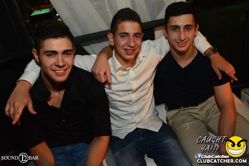 T2 lounge photo 25 - June 18th, 2015