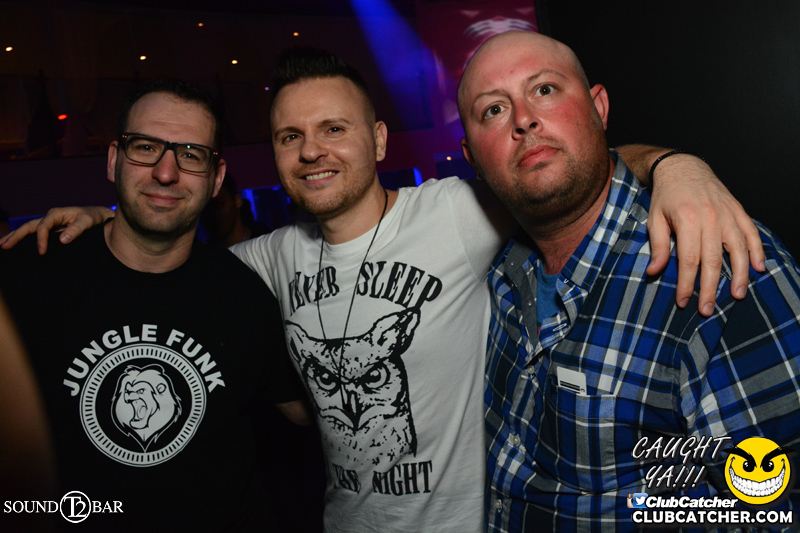 T2 lounge photo 35 - June 18th, 2015