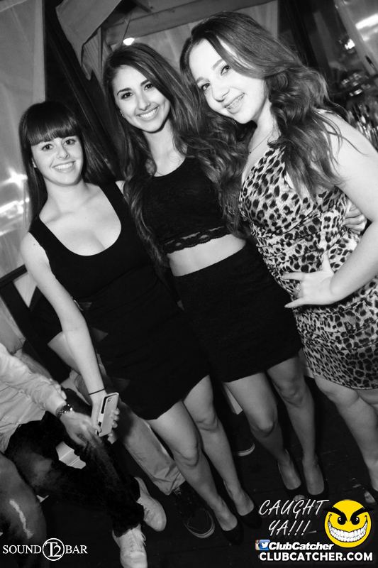 T2 lounge photo 46 - June 18th, 2015