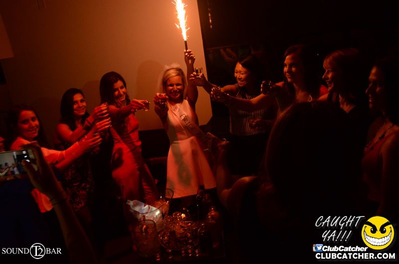 T2 lounge photo 11 - June 27th, 2015