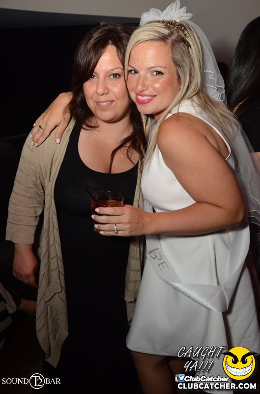 T2 lounge photo 17 - June 27th, 2015