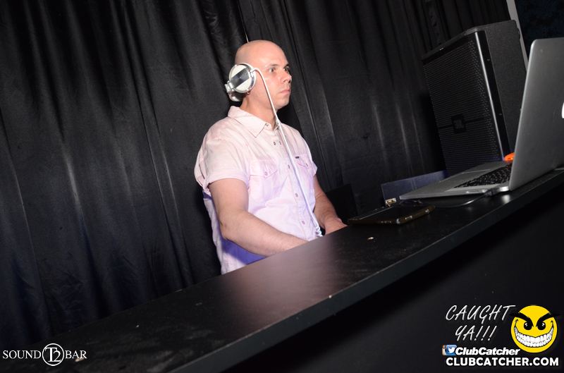 T2 lounge photo 22 - June 27th, 2015