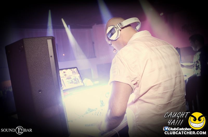 T2 lounge photo 45 - June 27th, 2015