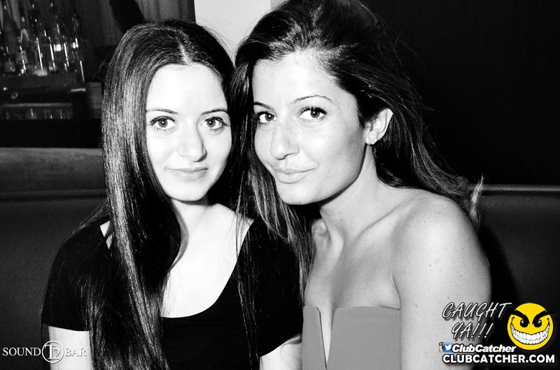 T2 lounge photo 51 - June 27th, 2015