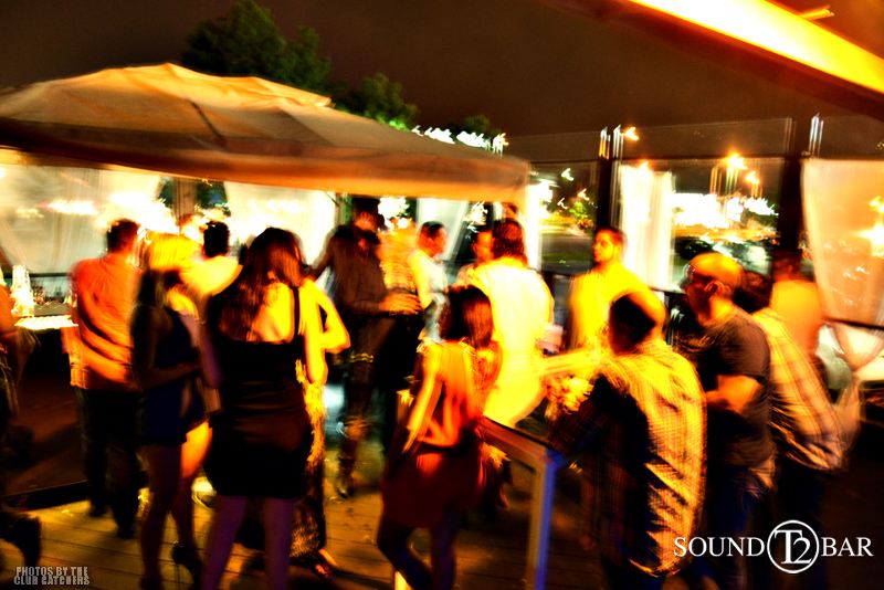 T2 lounge photo 1 - July 4th, 2015