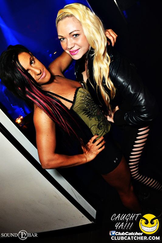 T2 lounge photo 12 - July 9th, 2015