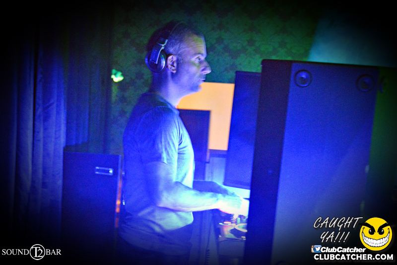 T2 lounge photo 17 - July 11th, 2015