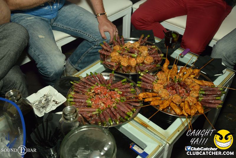 T2 lounge photo 25 - July 11th, 2015