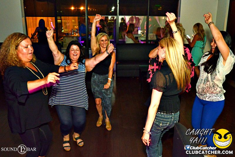 T2 lounge photo 32 - July 11th, 2015