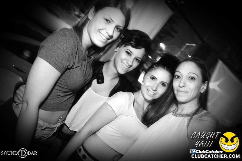 T2 lounge photo 30 - July 16th, 2015