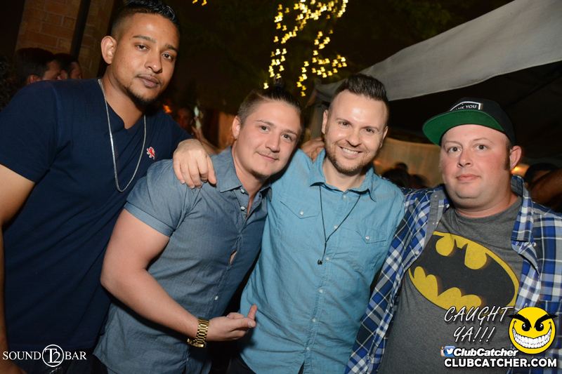 T2 lounge photo 45 - July 16th, 2015