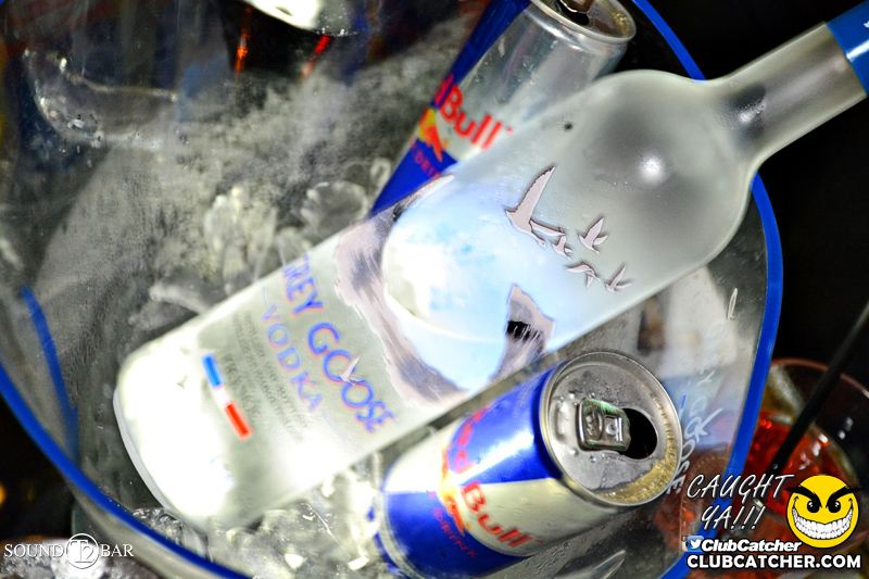 T2 lounge photo 21 - July 18th, 2015