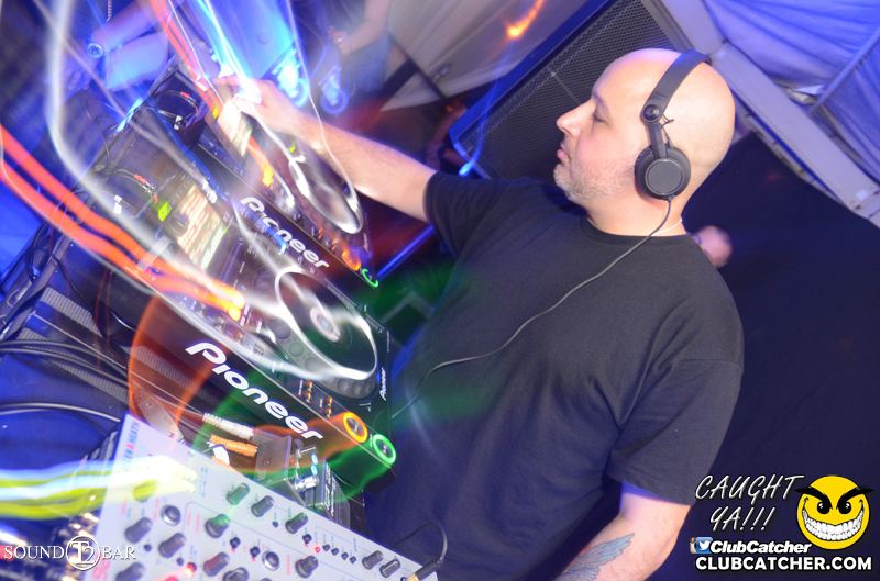 T2 lounge photo 112 - July 23rd, 2015