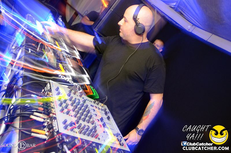 T2 lounge photo 21 - July 23rd, 2015