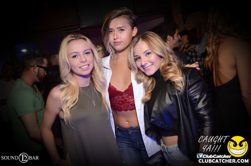 T2 lounge photo 4 - July 23rd, 2015