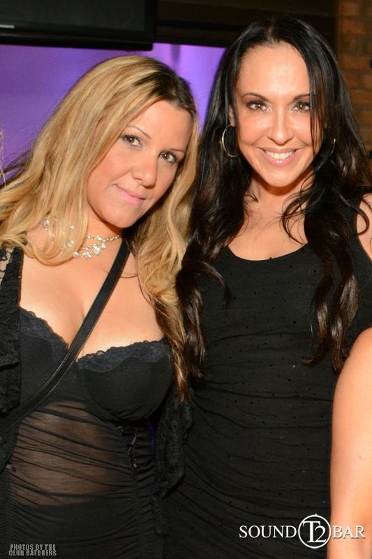 T2 lounge photo 2 - July 25th, 2015