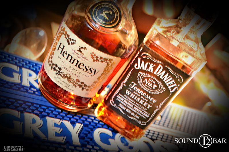 T2 lounge photo 29 - July 25th, 2015