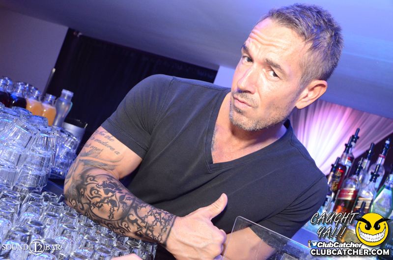 T2 lounge photo 30 - July 30th, 2015