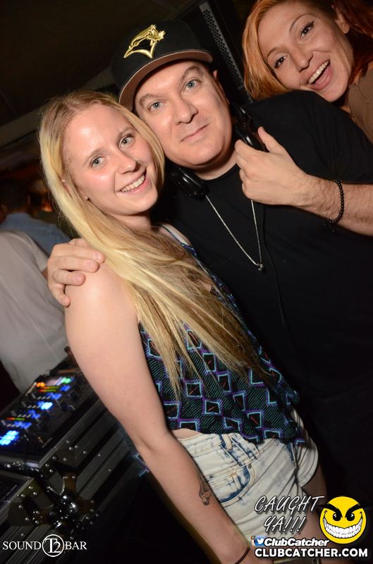 T2 lounge photo 75 - July 30th, 2015