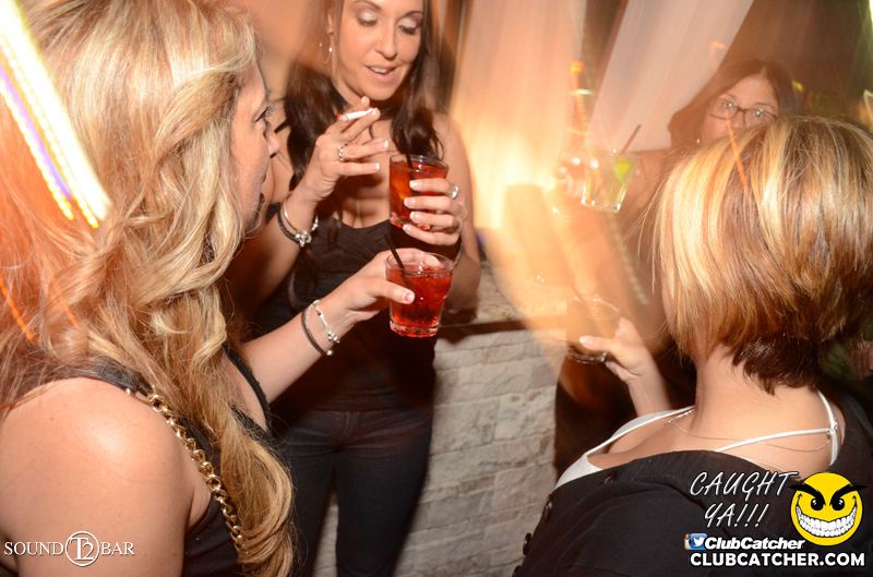 T2 lounge photo 98 - July 30th, 2015