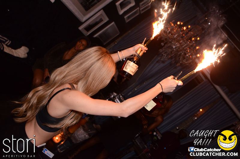 Stori Aperitivo lounge photo 73 - November 15th, 2015