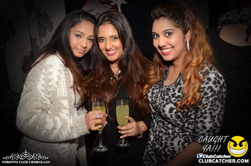 Fiction nightclub photo 112 - November 21st, 2015