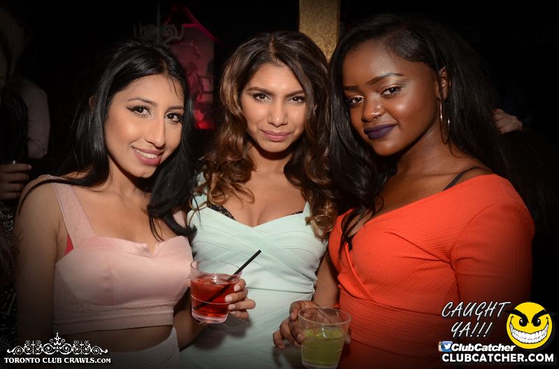 Fiction nightclub photo 37 - November 21st, 2015