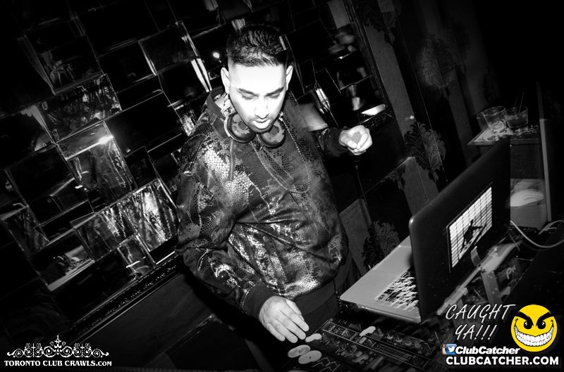 Fiction nightclub photo 65 - November 21st, 2015