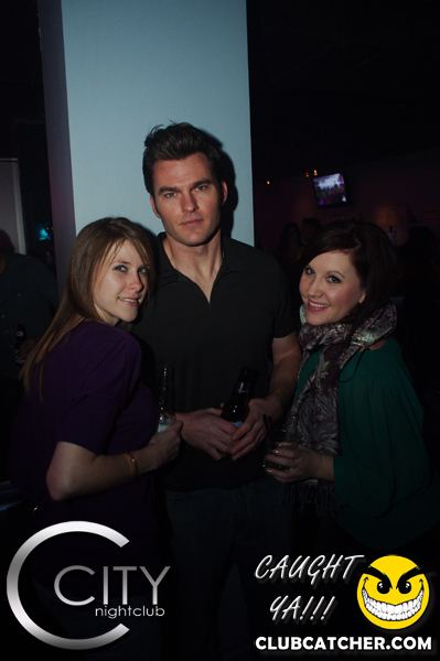 City nightclub photo 532 - December 28th, 2011