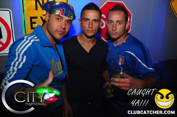 City nightclub photo 417 - June 27th, 2012