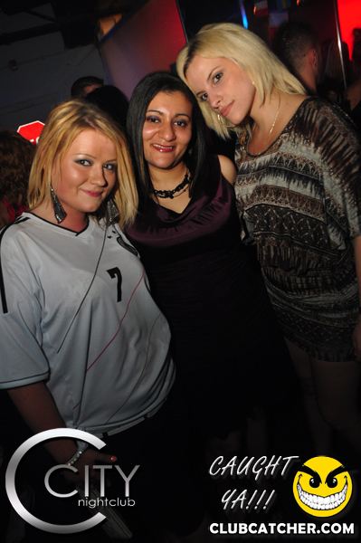 City nightclub photo 481 - June 27th, 2012