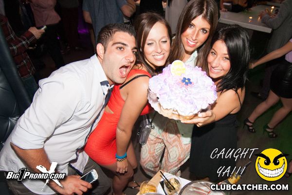 Studio lounge photo 155 - June 8th, 2013