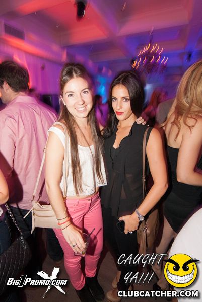 Studio lounge photo 162 - June 8th, 2013