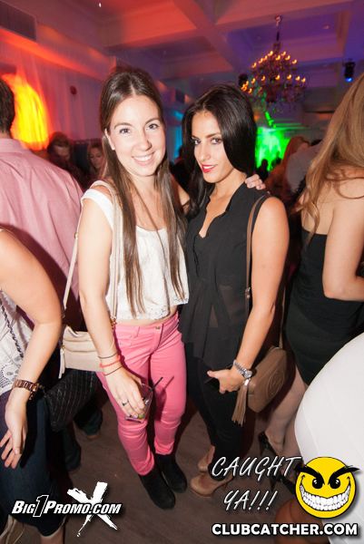 Studio lounge photo 182 - June 8th, 2013