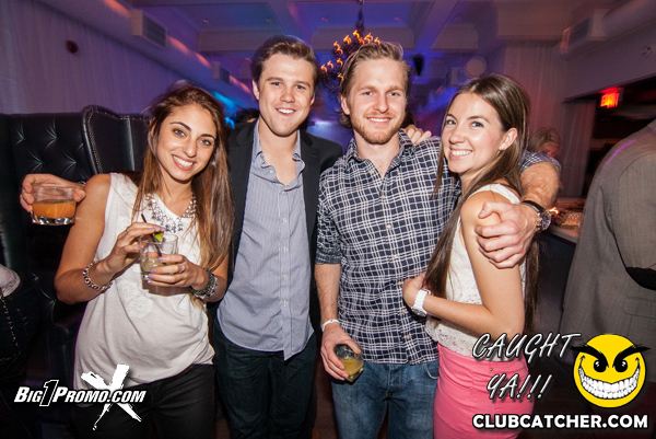 Studio lounge photo 8 - June 8th, 2013