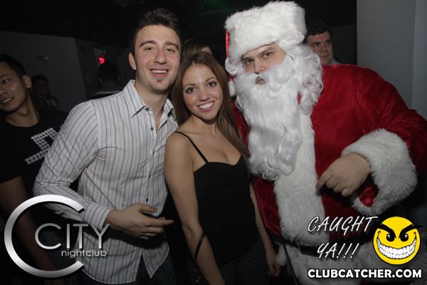 City nightclub photo 56 - December 19th, 2012